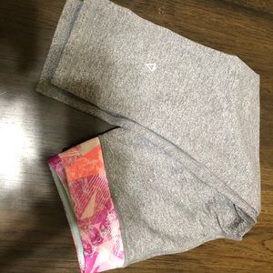 Ivivva crops size 14